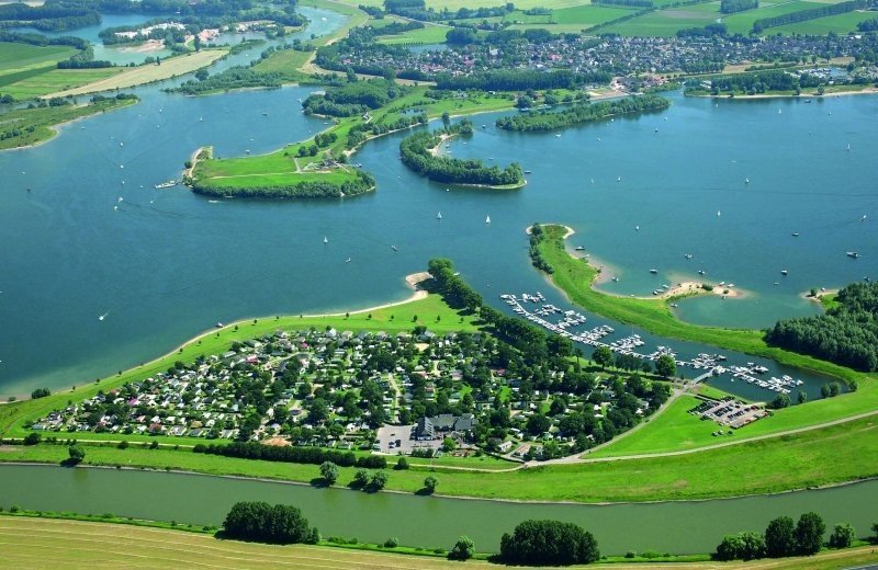 Luchtfoto veerstal lathum 65b0de7b22172