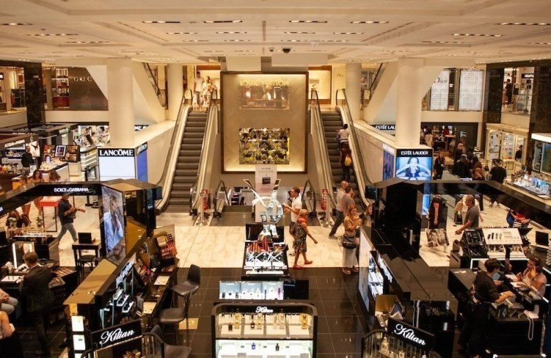 Kronenburg indoor shopping center